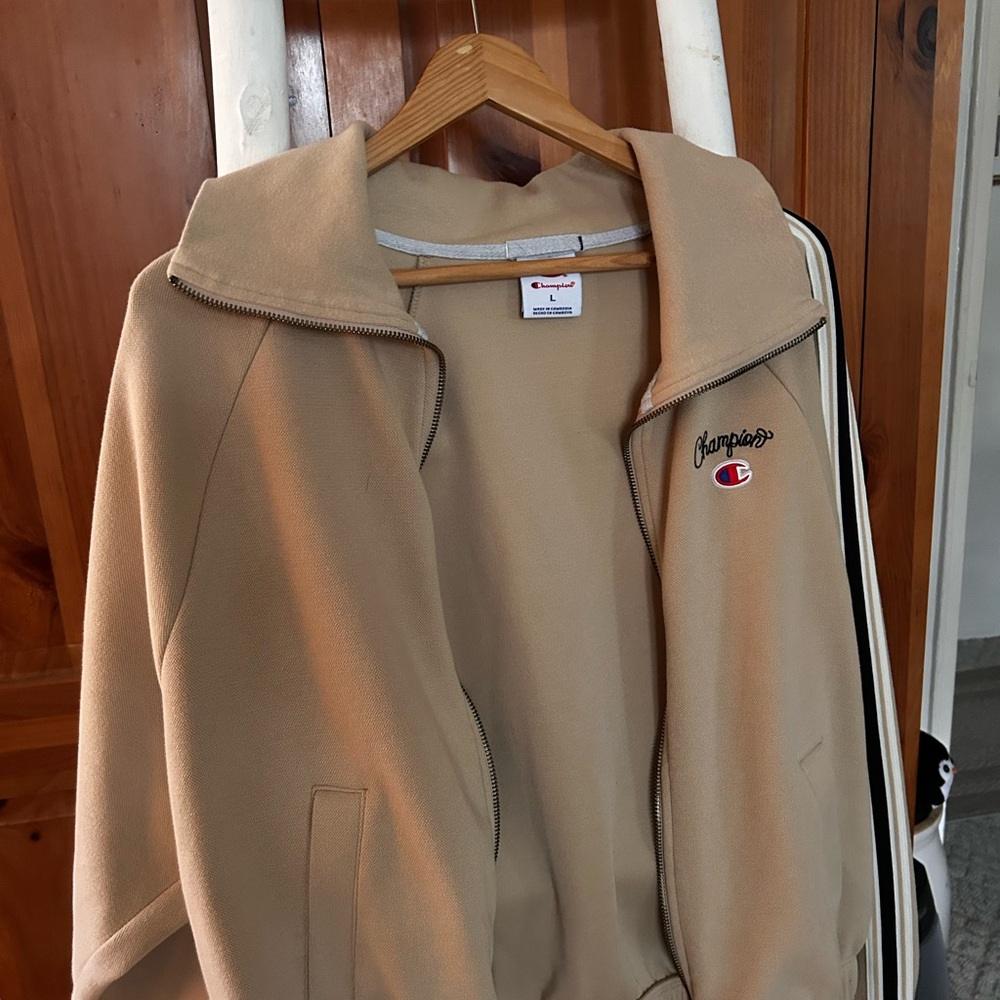 Champion zip up, like new only worn twice